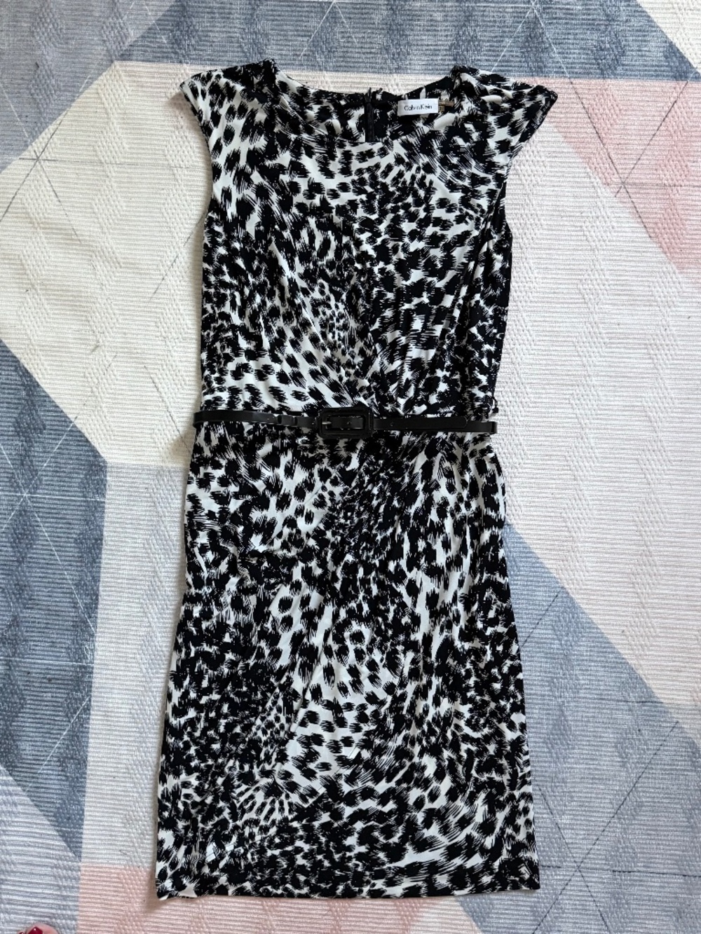 Calvin Klein Jersey Dress with patent belt size 2